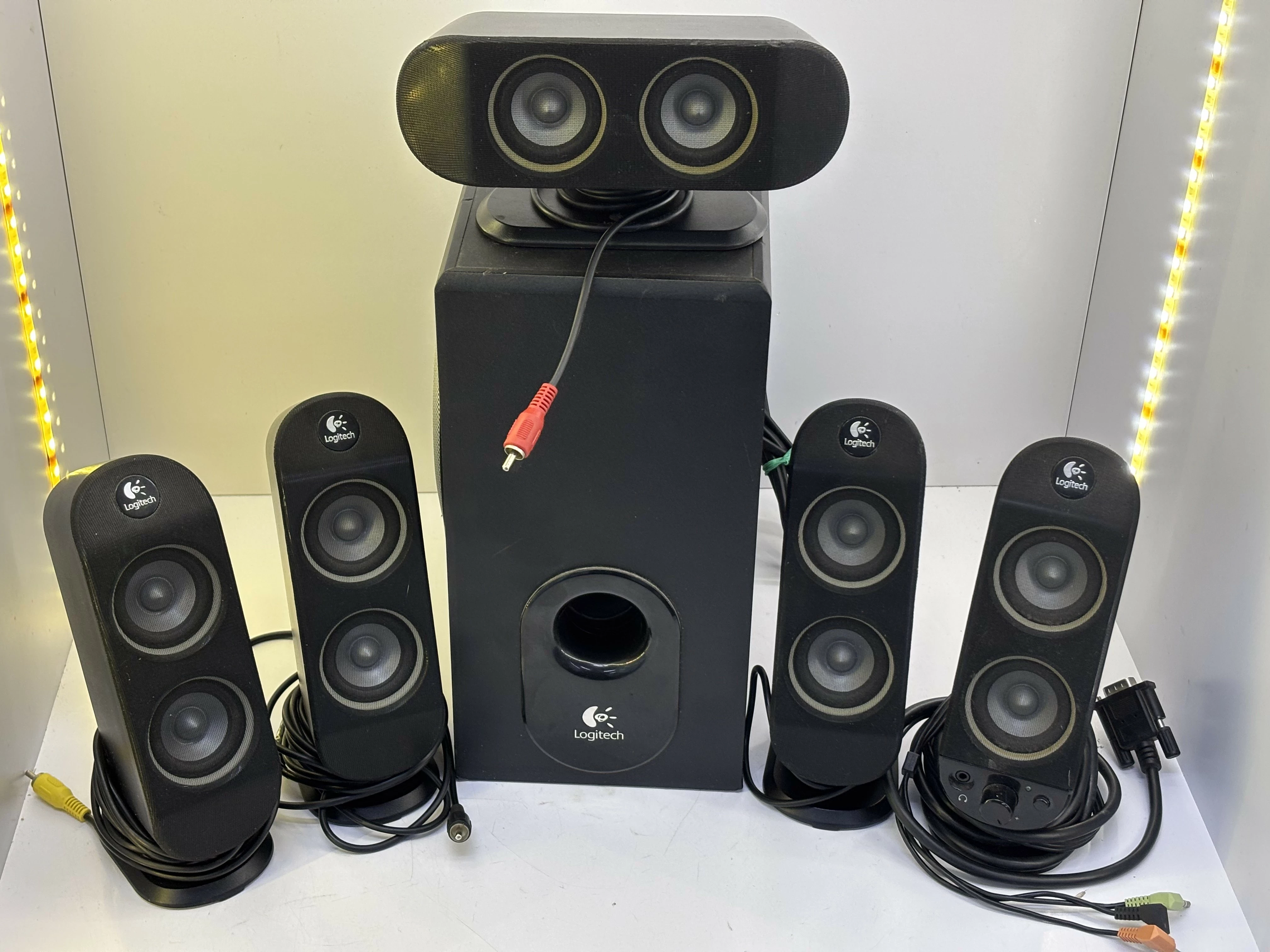 zestaw-glosnikow-51-logitech-x-530-czarny-czerwony-dwor-24-gdansk