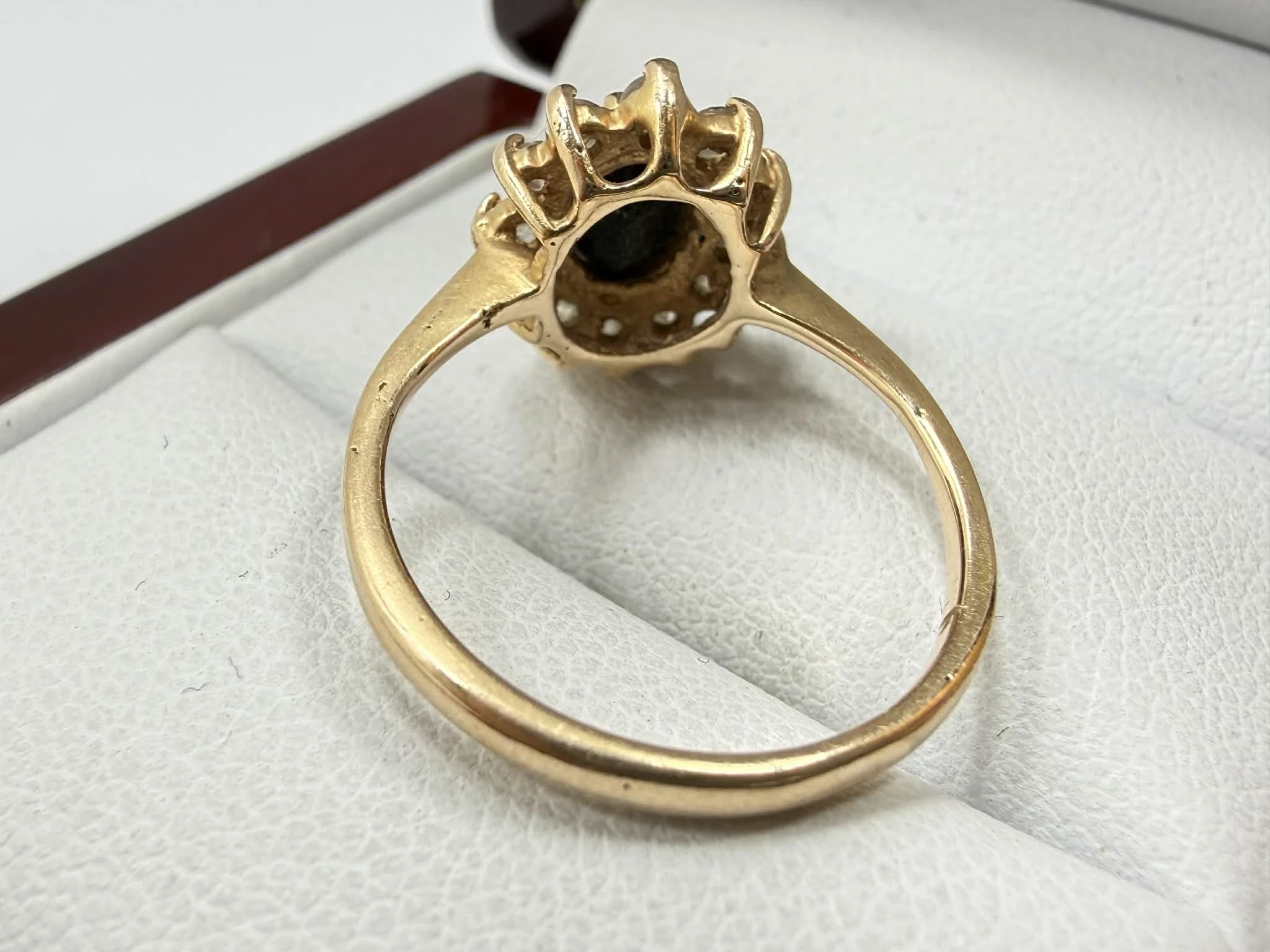 wyrob-jubilerski-uzywany-pierscionek-rodzaj-2205-2