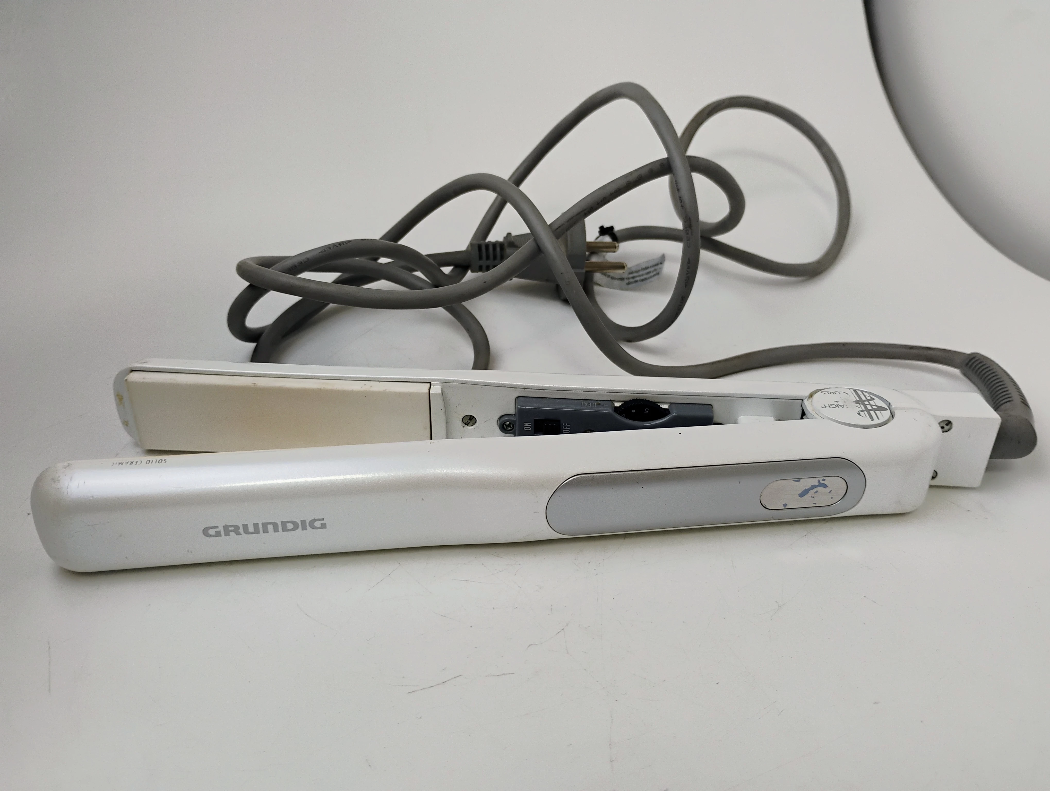 prostownica-grundig-b-orzegowska-25-bytom