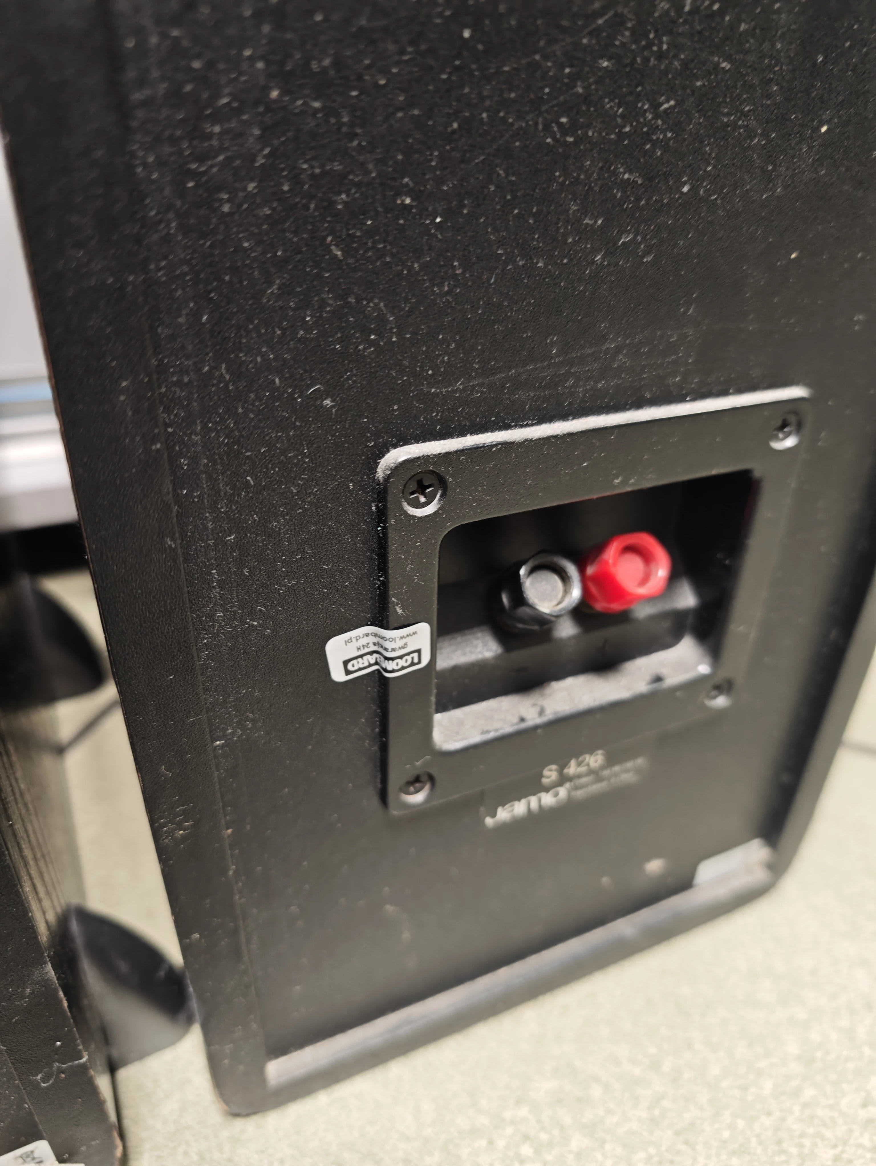 glosniki-jamo-s-426-subwoffer-jamosub-210-konstrukcja-208086-8