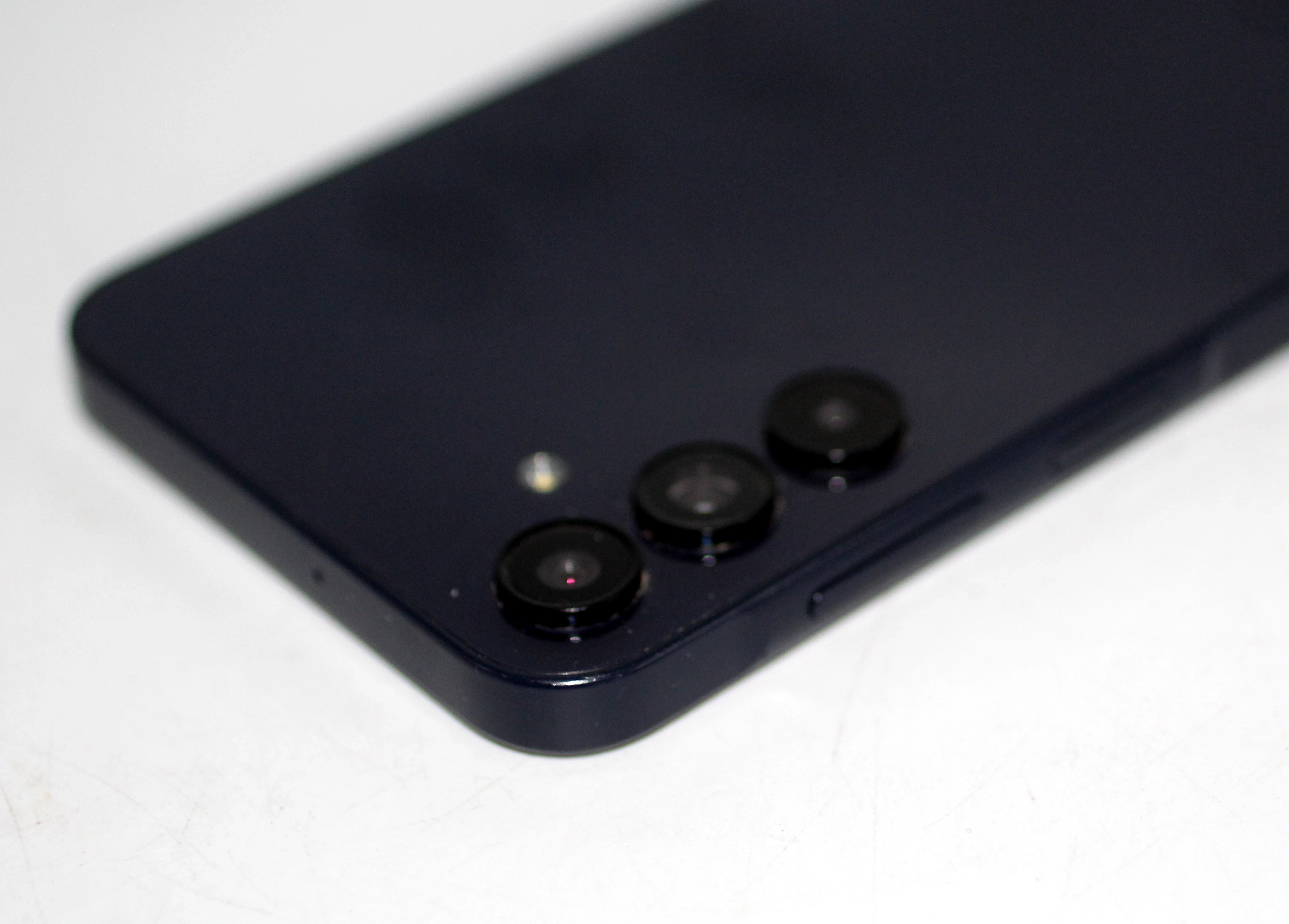 telefon-samsung-galaxy-a15-4gb128gb-stan-11323-2