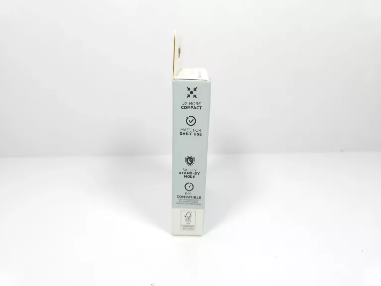 kostka-xtorm-slimline-charger-33w-stan-11323-2