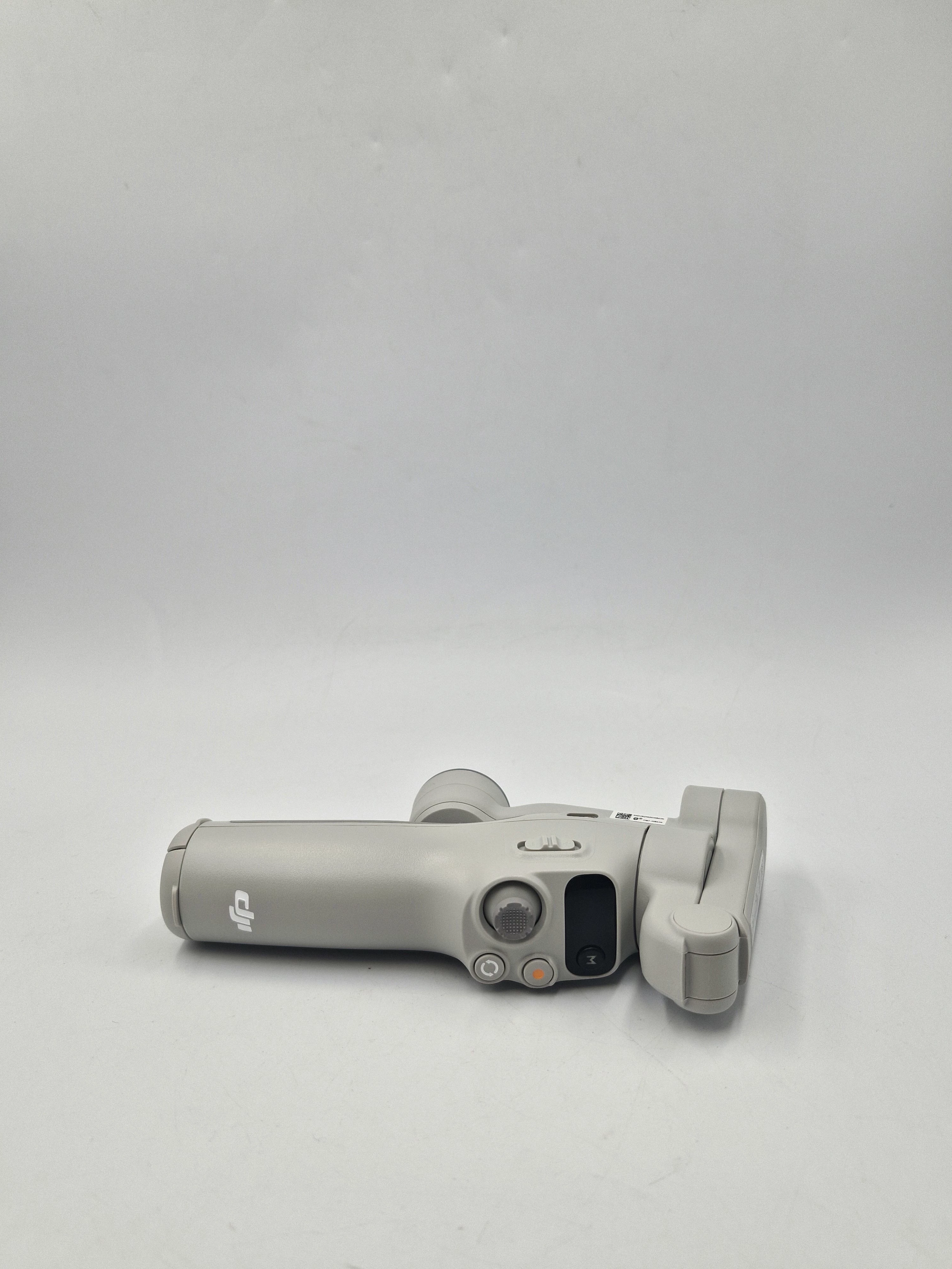 stabilizator-gimbala-dji-osmo-mobile-7-stan-11323-2