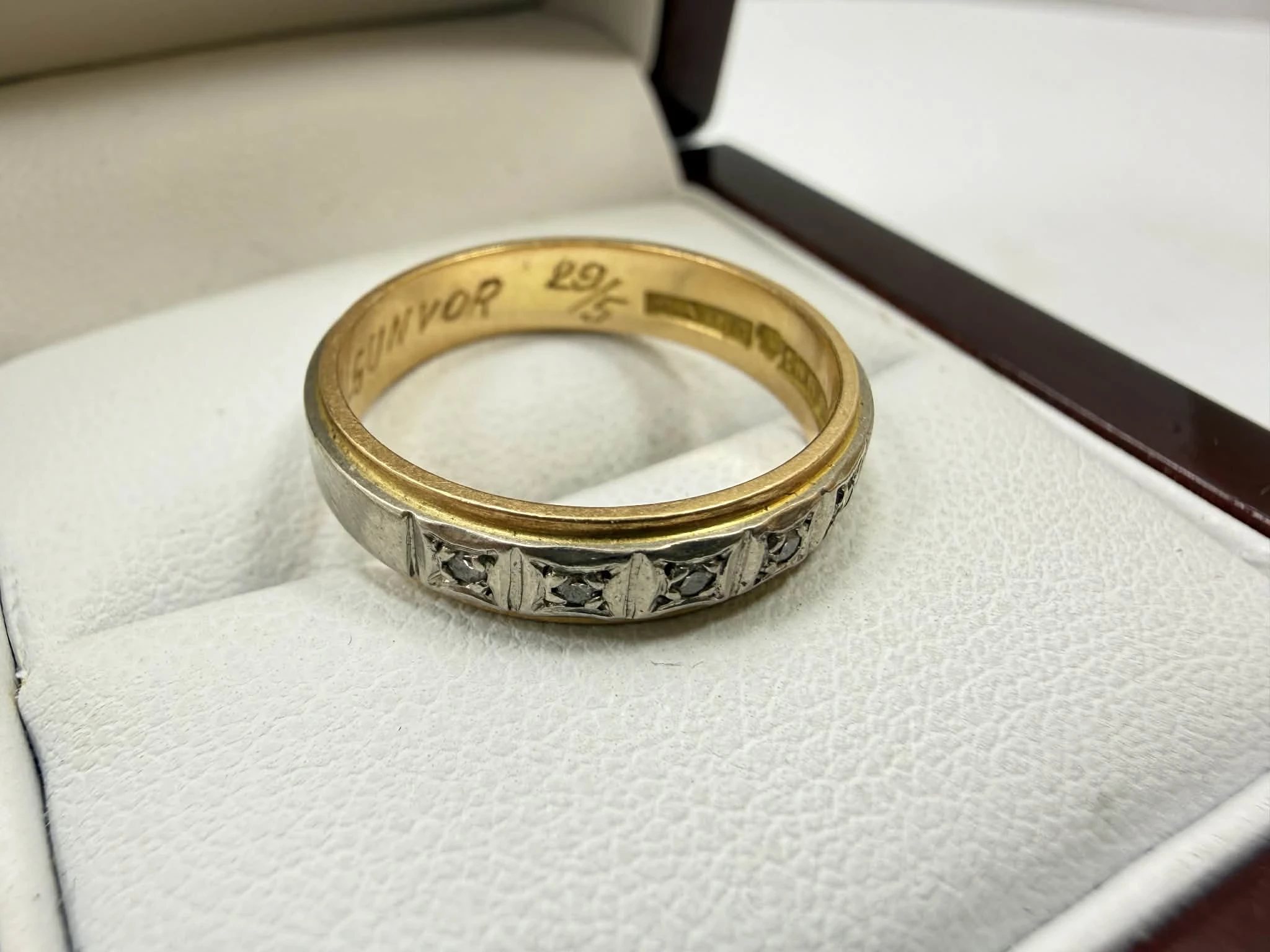 wyrob-jubilerski-uzywany-obraczka-z-diamentami-marka-248811-958954