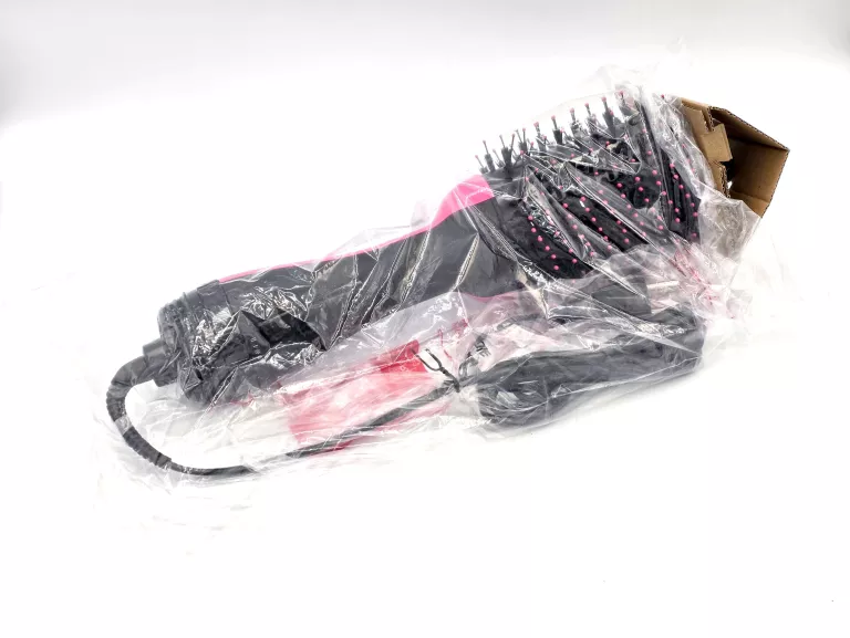 szczotka-suszarka-do-wlosow-z-jonizacja-revlon-one-step-rvdr5222e-moc-180000