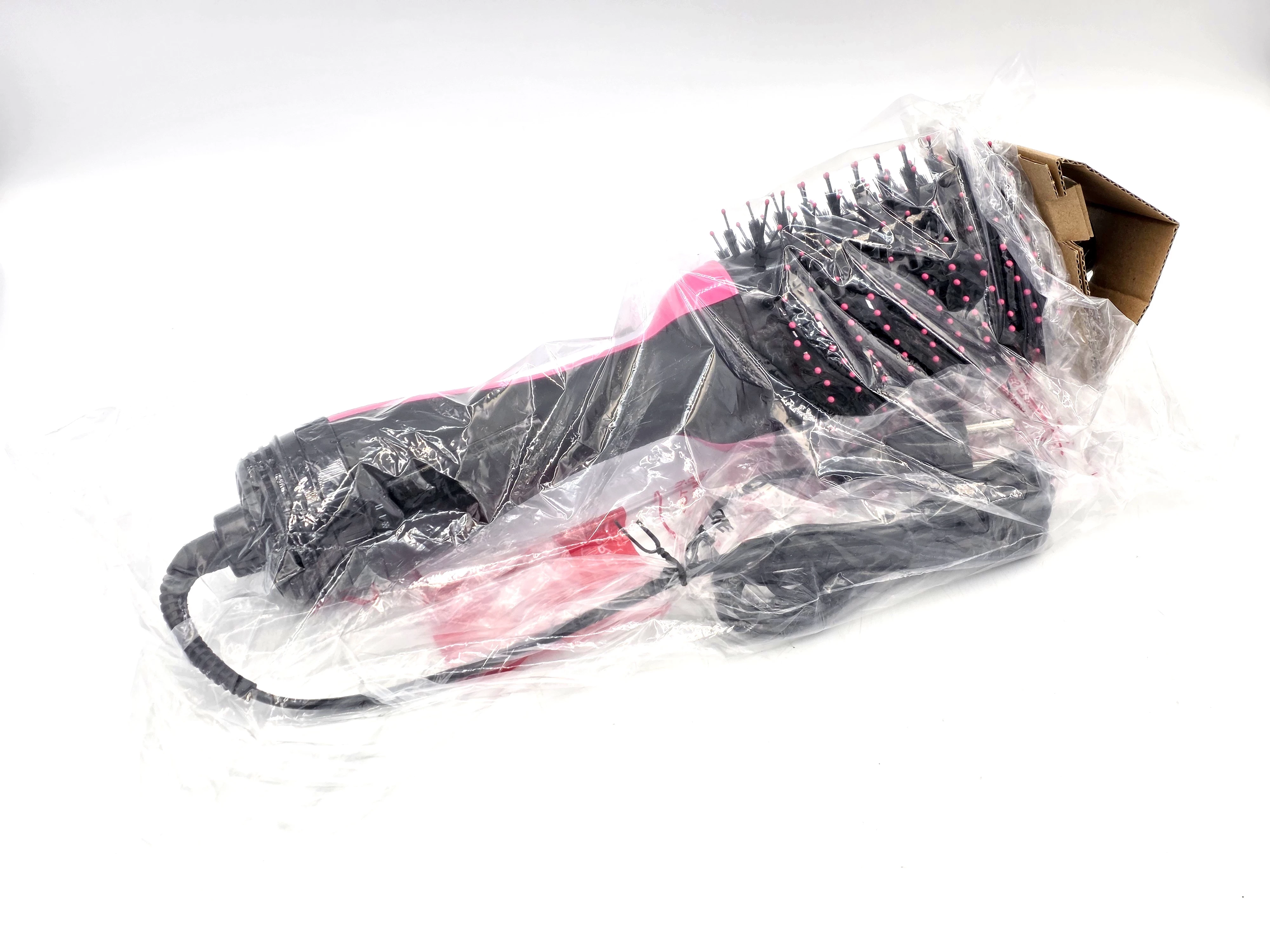 szczotka-suszarka-do-wlosow-z-jonizacja-revlon-one-step-rvdr5222e-moc-180000