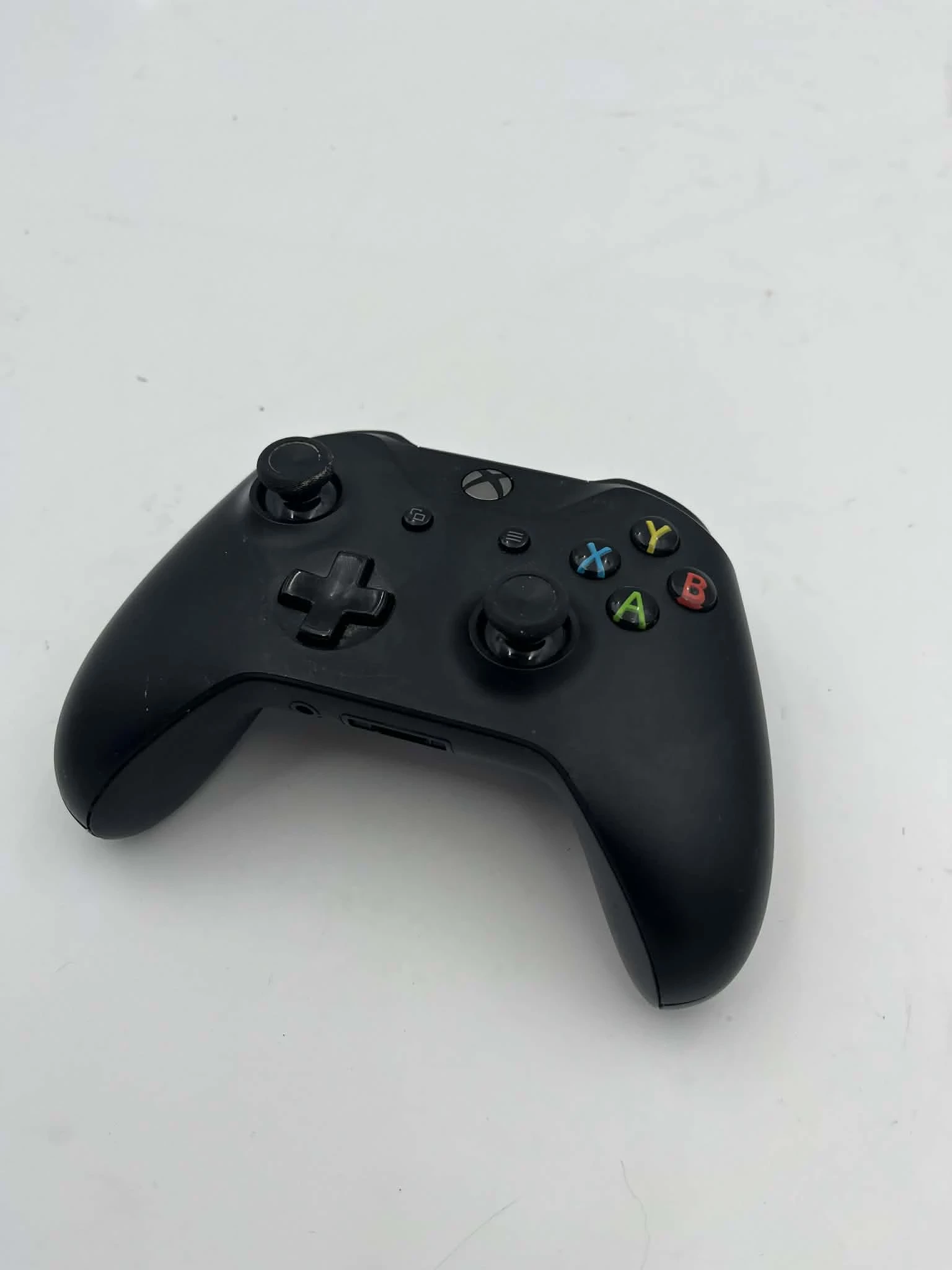 pad-xbox-one-s-marka-248811-1131486
