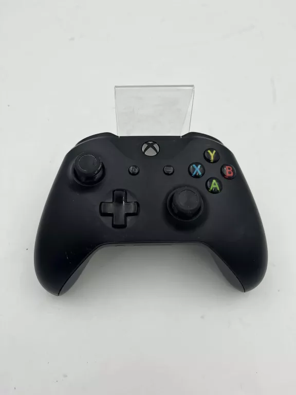 pad-xbox-one-s-kod-producenta-qat-00009