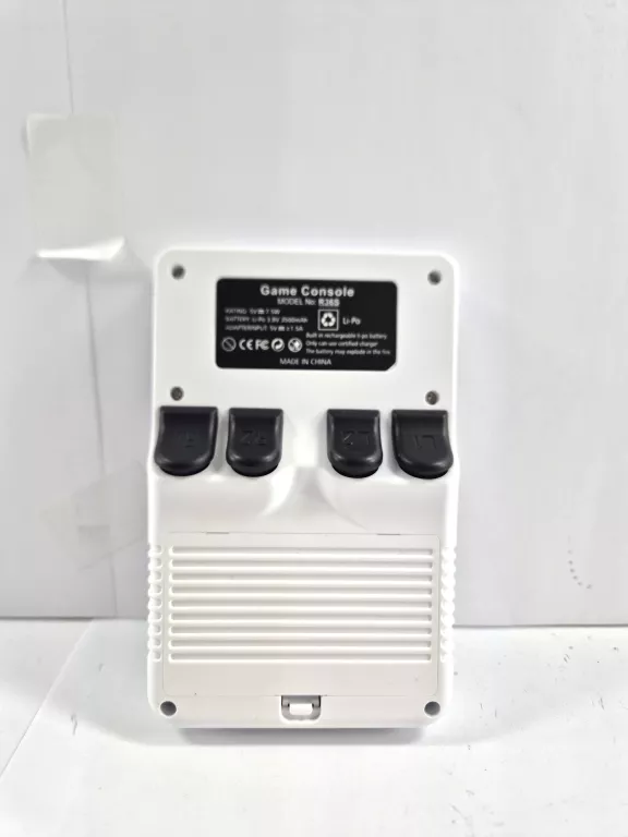 konsola-game-console-r36s-stan-11323-2