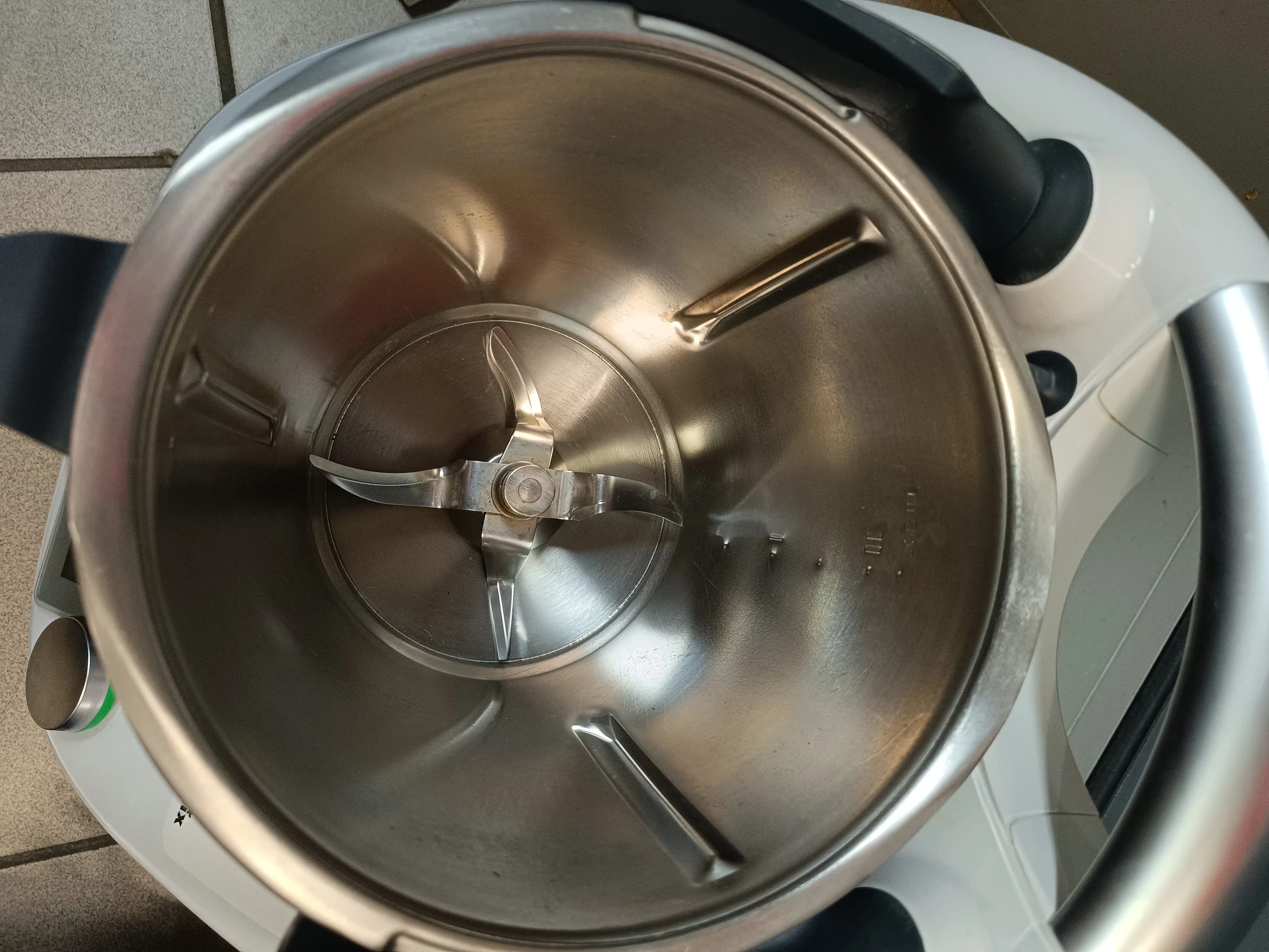 robot-kuchenny-thermomix-vorwerk-tm6-funkcje-206850-1