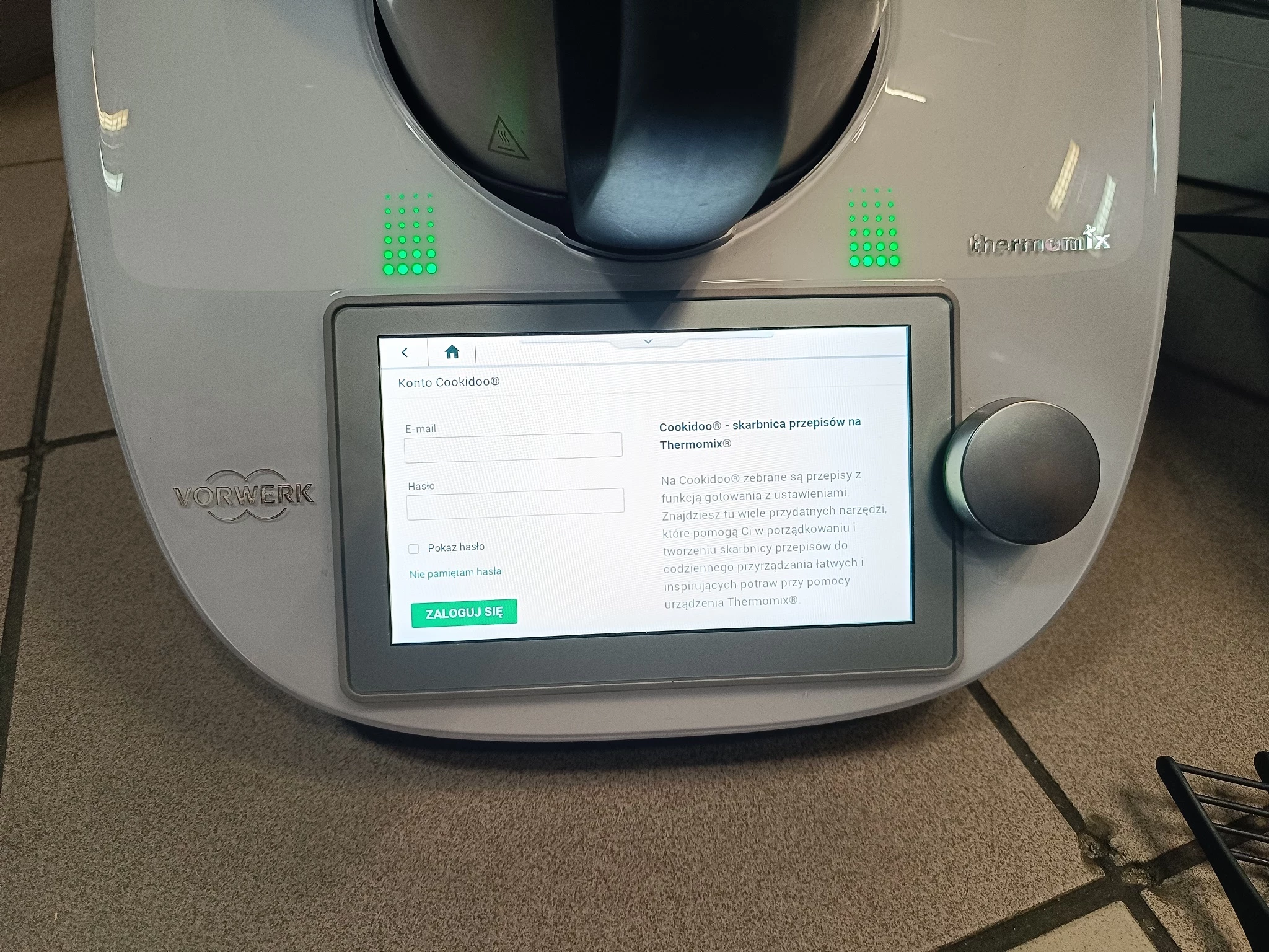 robot-kuchenny-thermomix-vorwerk-tm6-kod-producenta-oprogramowanie-v-385