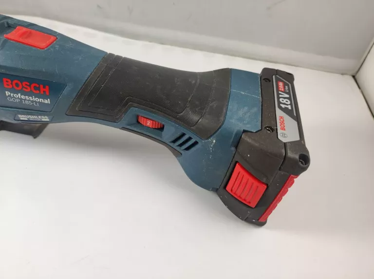 szlifierka-urzadzenie-wielofunkcyjne-bosch-gop-185-li-aku-20ah-stan-11323-2