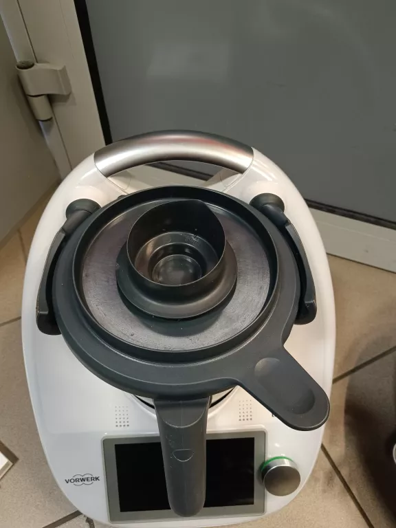 robot-kuchenny-thermomix-vorwerk-tm6-stan-11323-238062