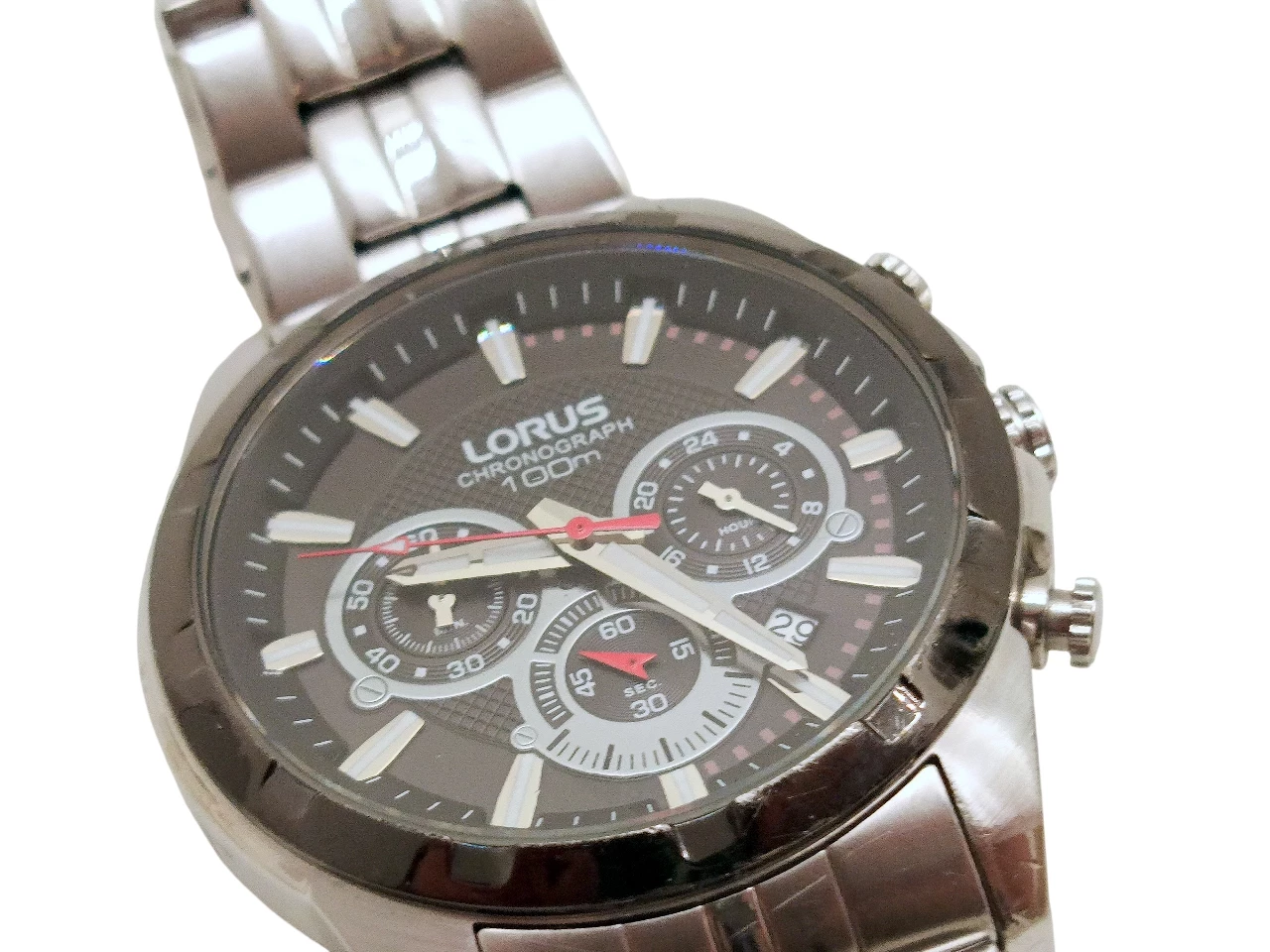 zegarek-lorus-vd53-048-grawer-na-spodzie-koperty-material-paska-129219-8