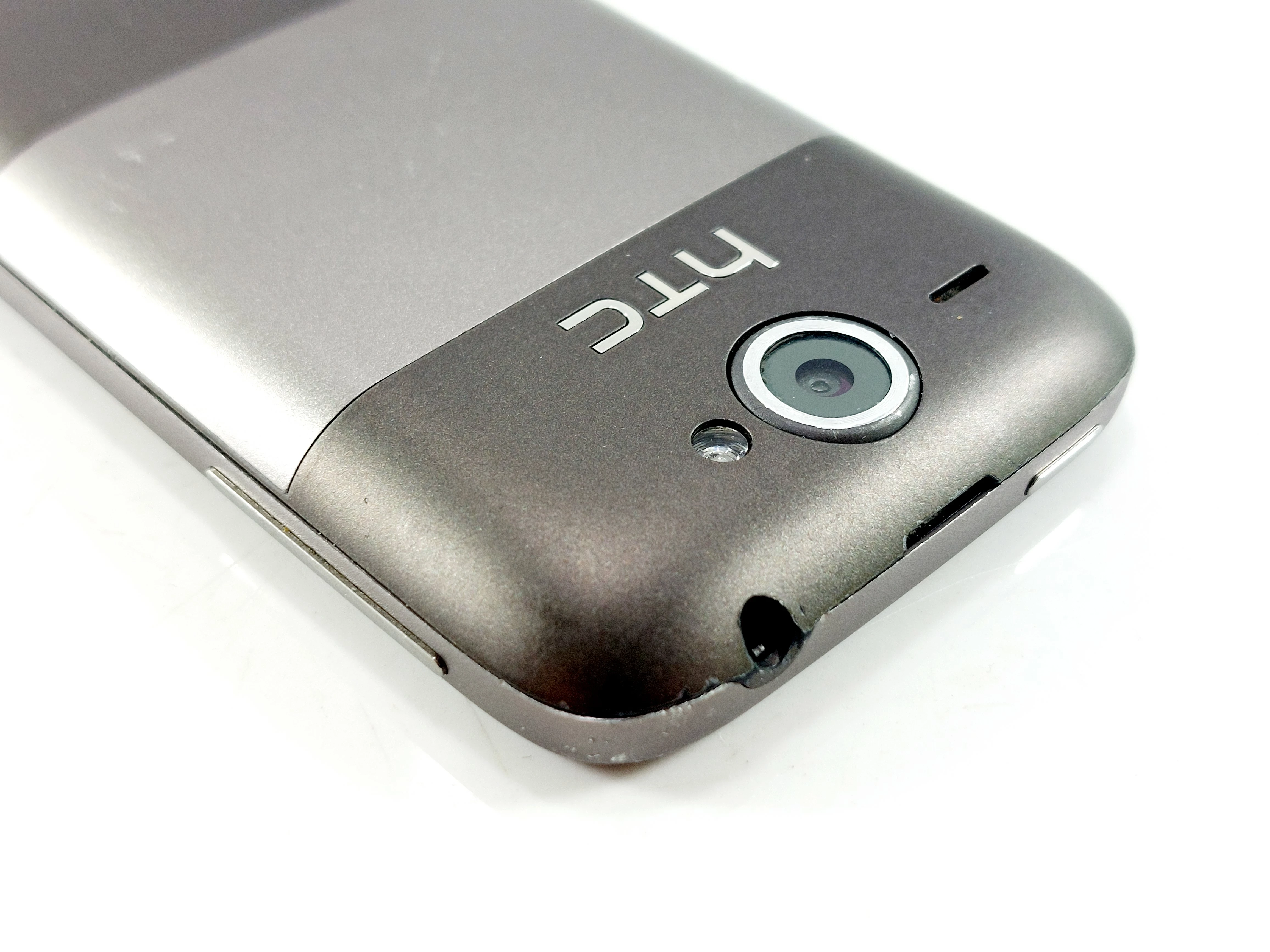 smartfon-htc-wildfire-e-256-mb-512-mb-2g-brazowy-pamiec-ram-202865-214149