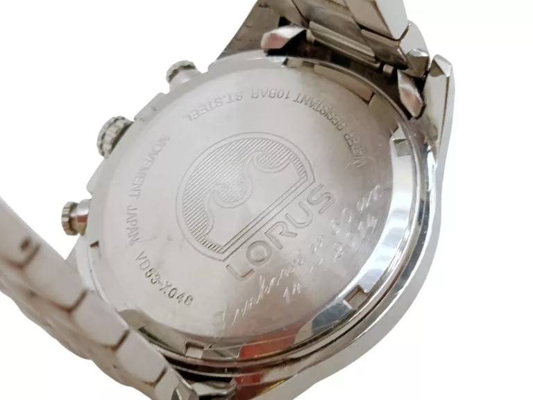 zegarek-lorus-vd53-048-grawer-na-spodzie-koperty-rodzaj-129220-1