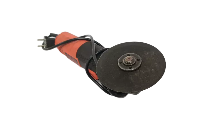 szlifierka-katowa-blackdecker-beg220-stan-11323-2