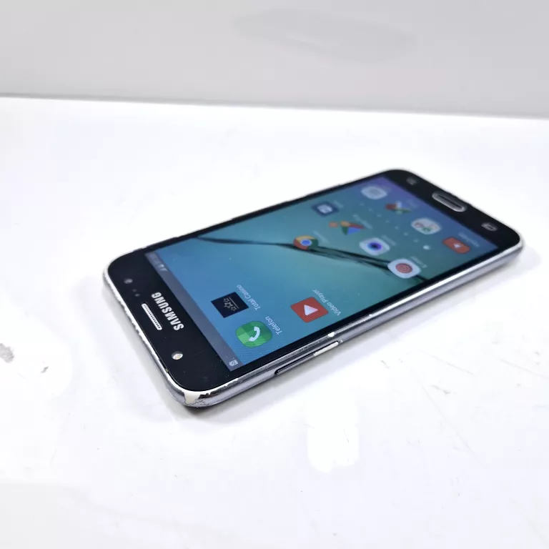 telefon-samsung-galaxy-j5-przekatna-ekranu-520