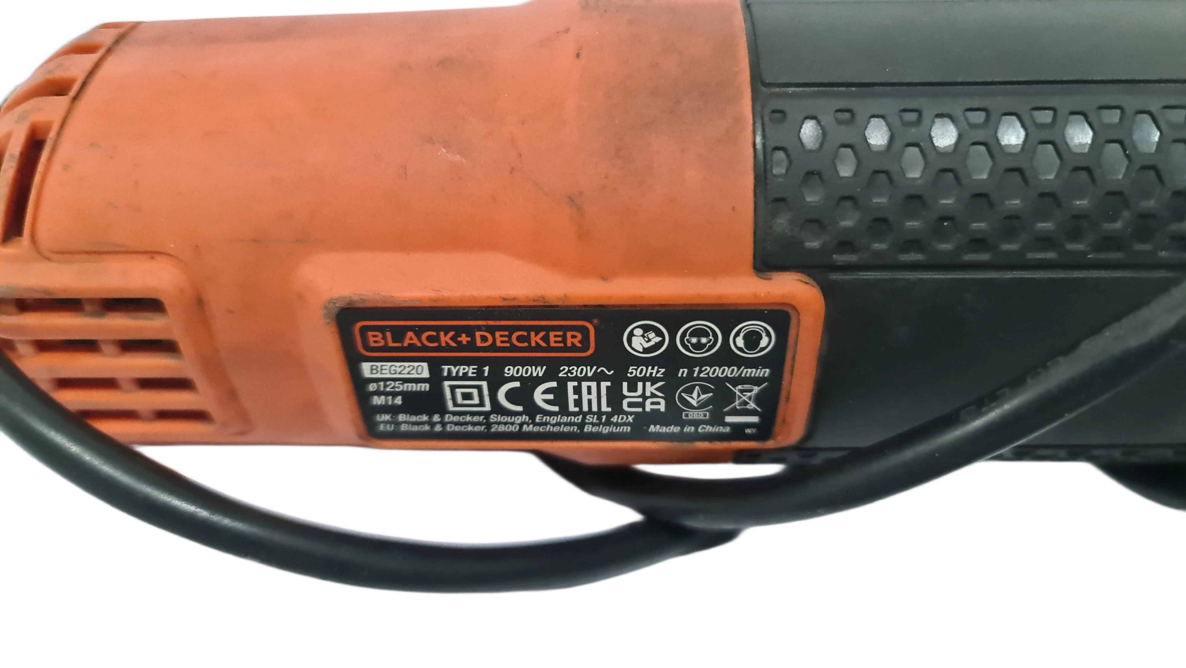 szlifierka-katowa-blackdecker-beg220-marka-248811-1944302