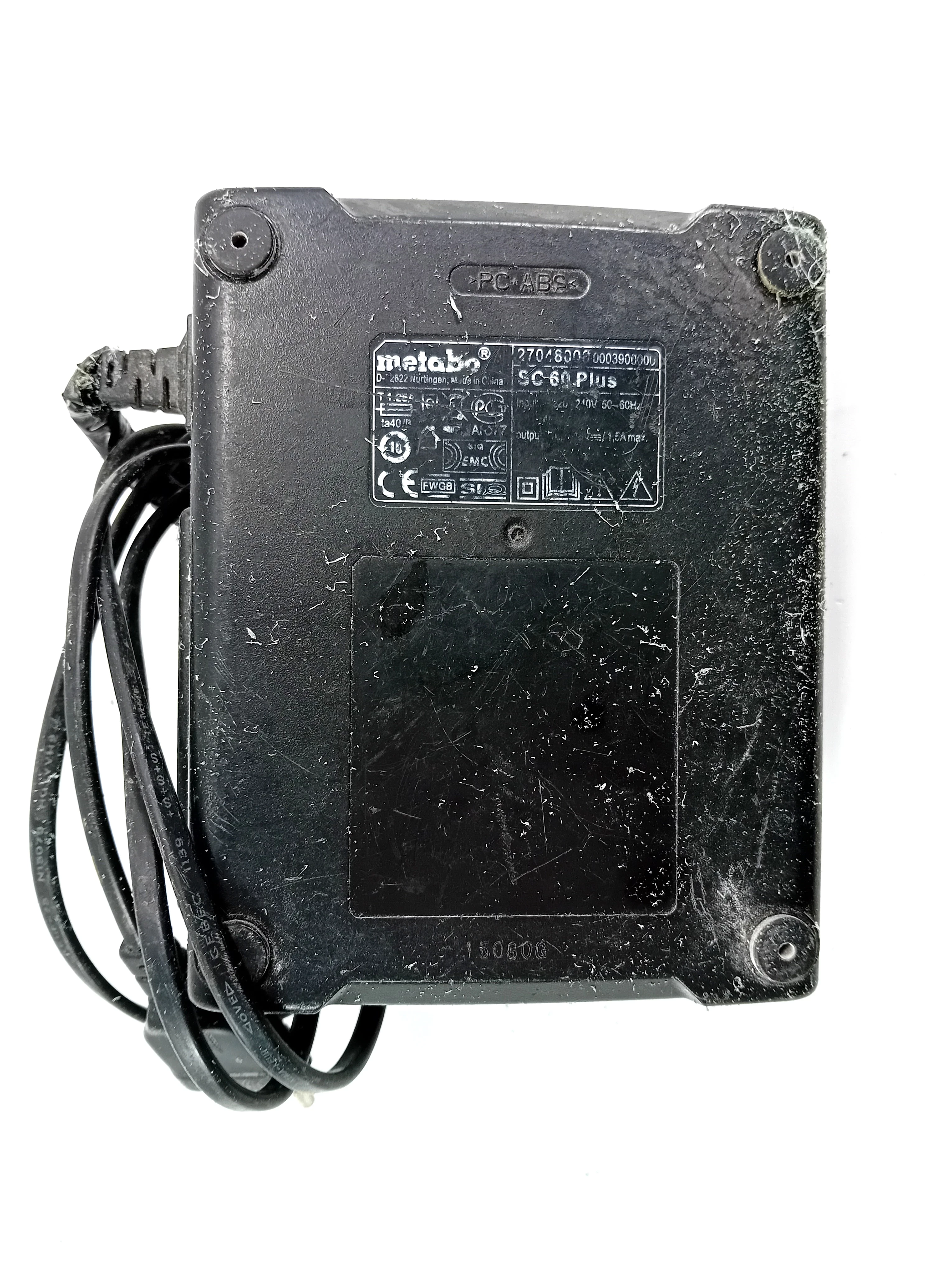 wkretarka-akumulatorowa-metabo-bs144-2-aku-15-ah-ladwal-maksymalna-srednica-wiercenia-w-metalu-10