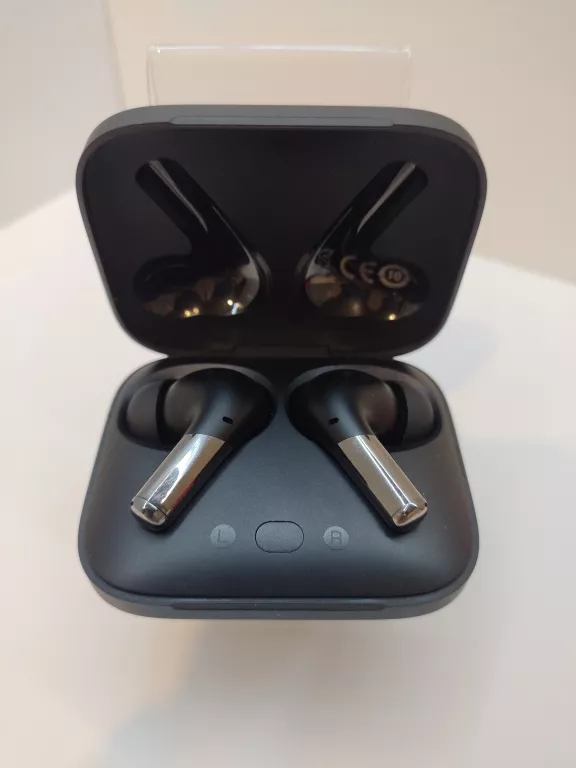 sluchawki-bezprzewodowe-dokanalowe-oneplus-buds-pro-pudelko-komplet-ean-gtin-6921815618713