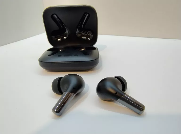sluchawki-bezprzewodowe-dokanalowe-oneplus-buds-pro-pudelko-komplet-kod-producenta-5481100076