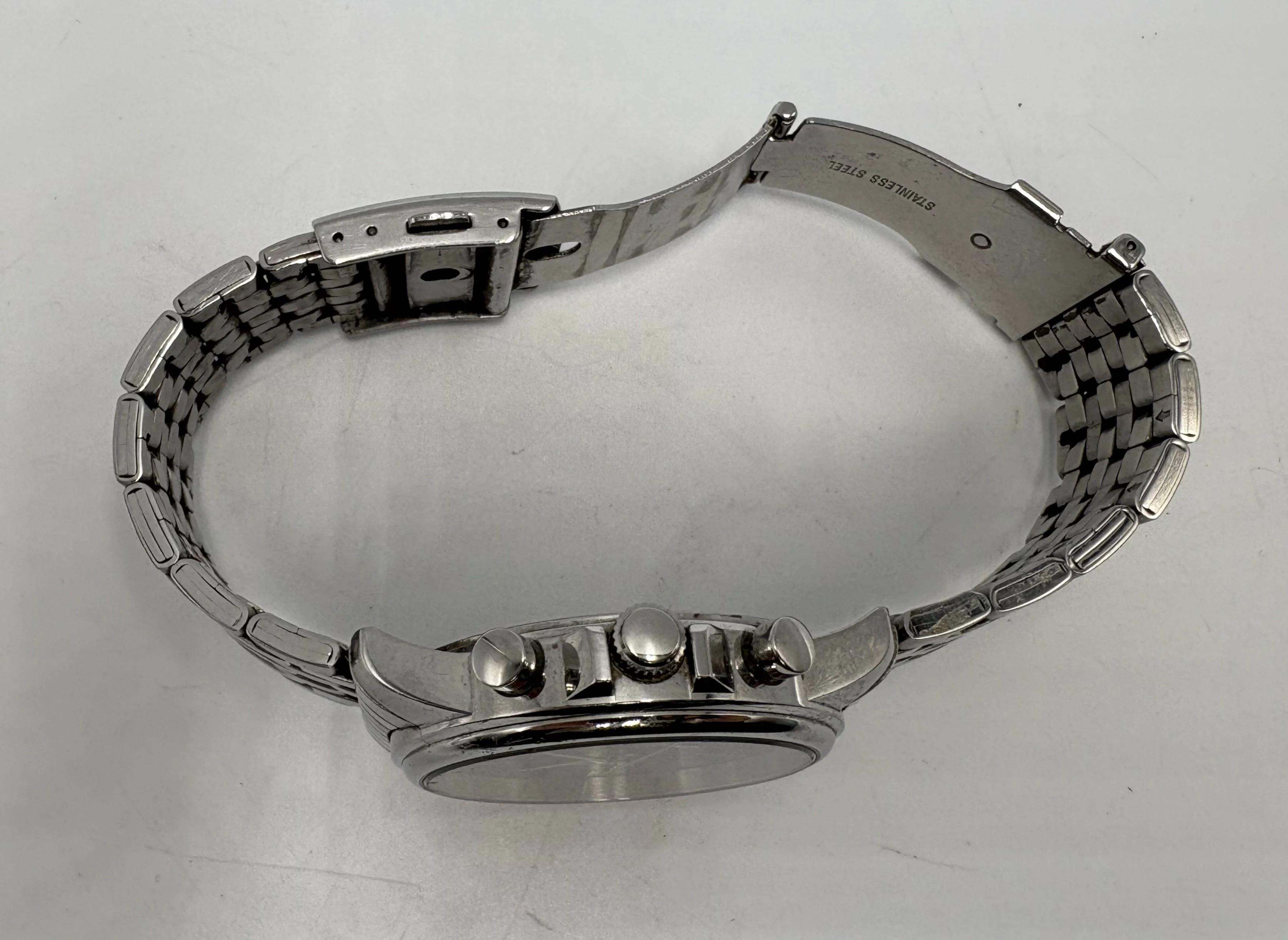 lorus-zegarek-meski-vd57-x104-ksztalt-koperty-129223-2