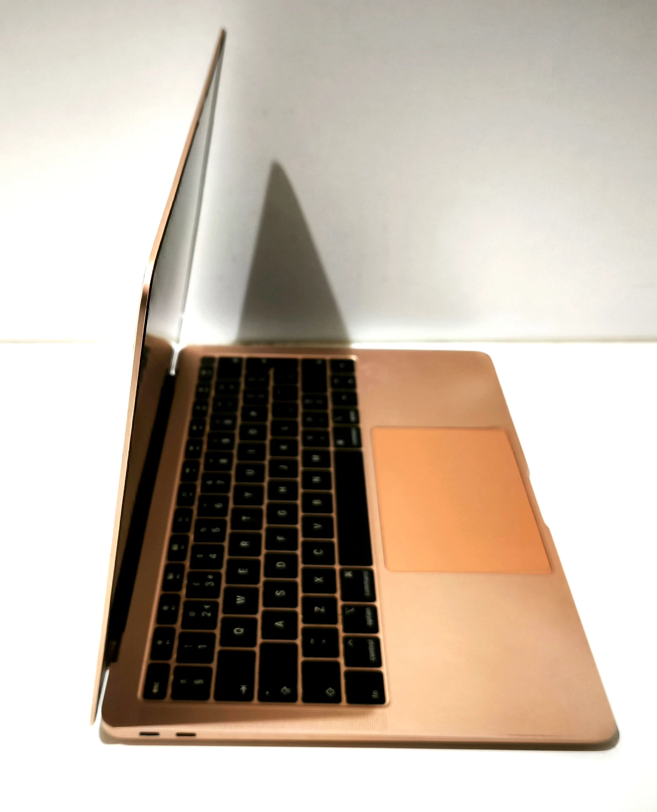 laptop-macbook-air-2018-a1932-czytopis-kod-producenta-a1932-i5-8-128