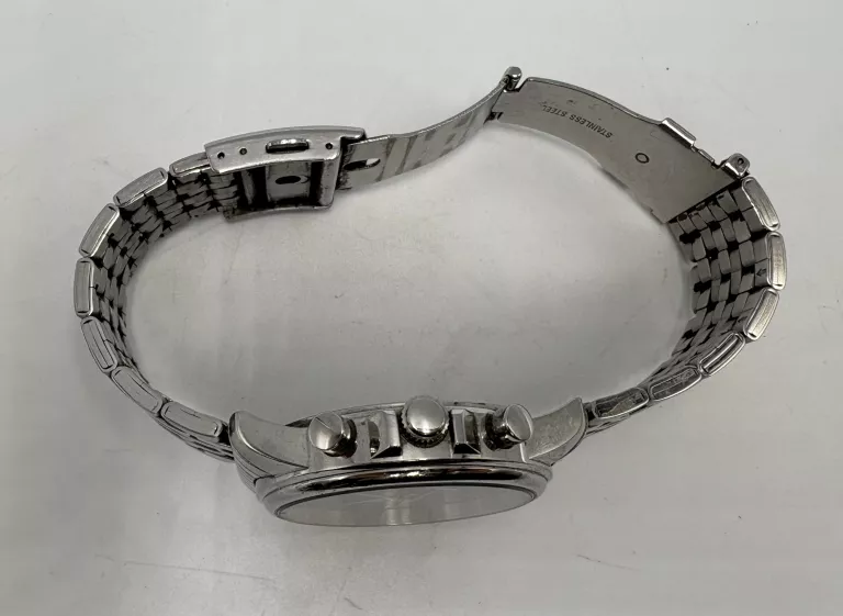 lorus-zegarek-meski-vd57-x104-ksztalt-koperty-129223-2