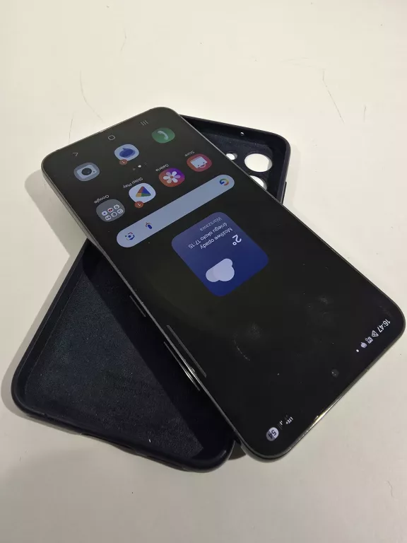 telefon-samsung-galaxy-s23-8gb128gb-wolny-rynek-stan-11323-2