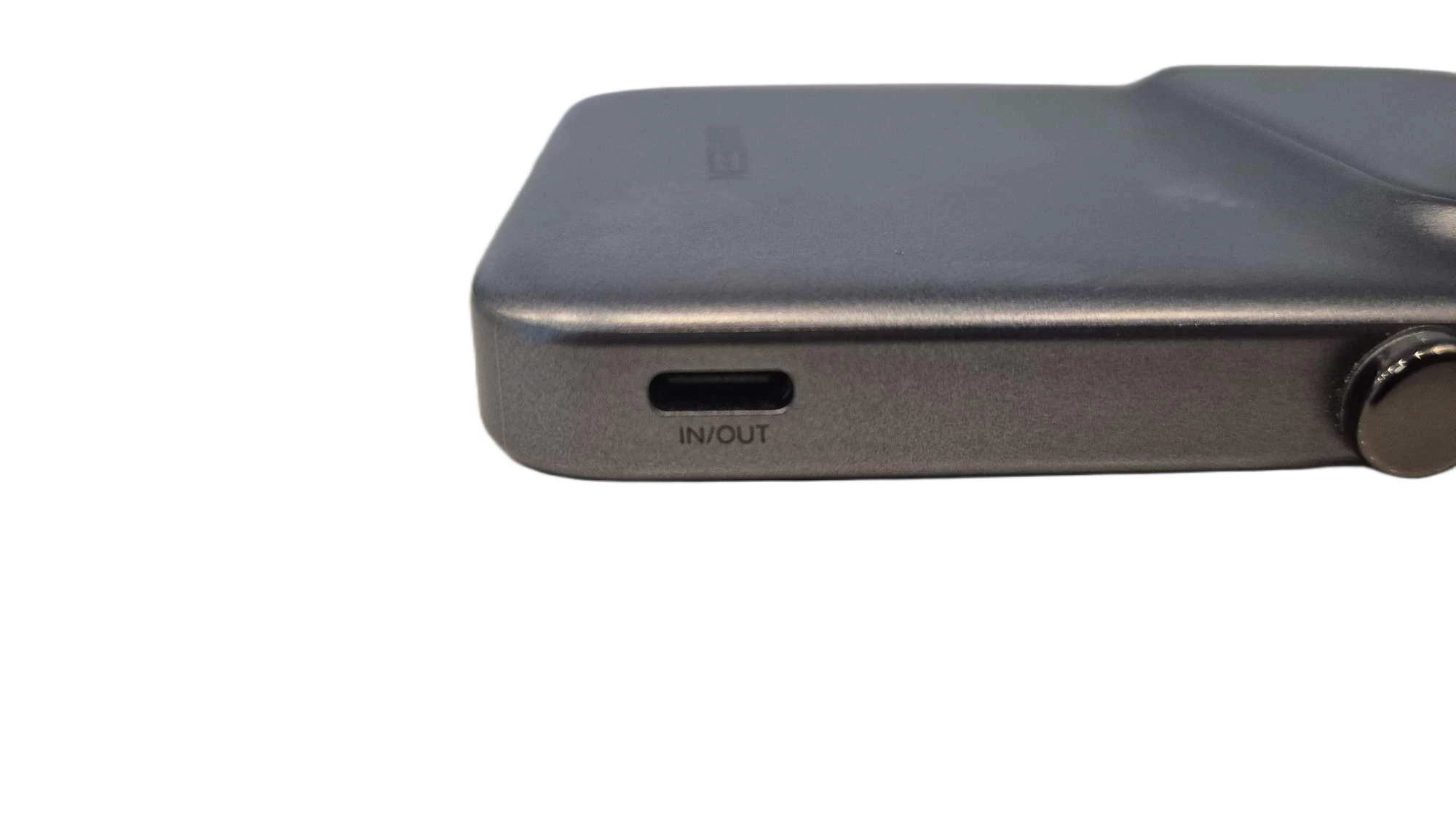 ugreen-powerbank-magnetyczny-indukcyjny-uno-pb571-5000mah-pojemnosc-akumulatora-5000