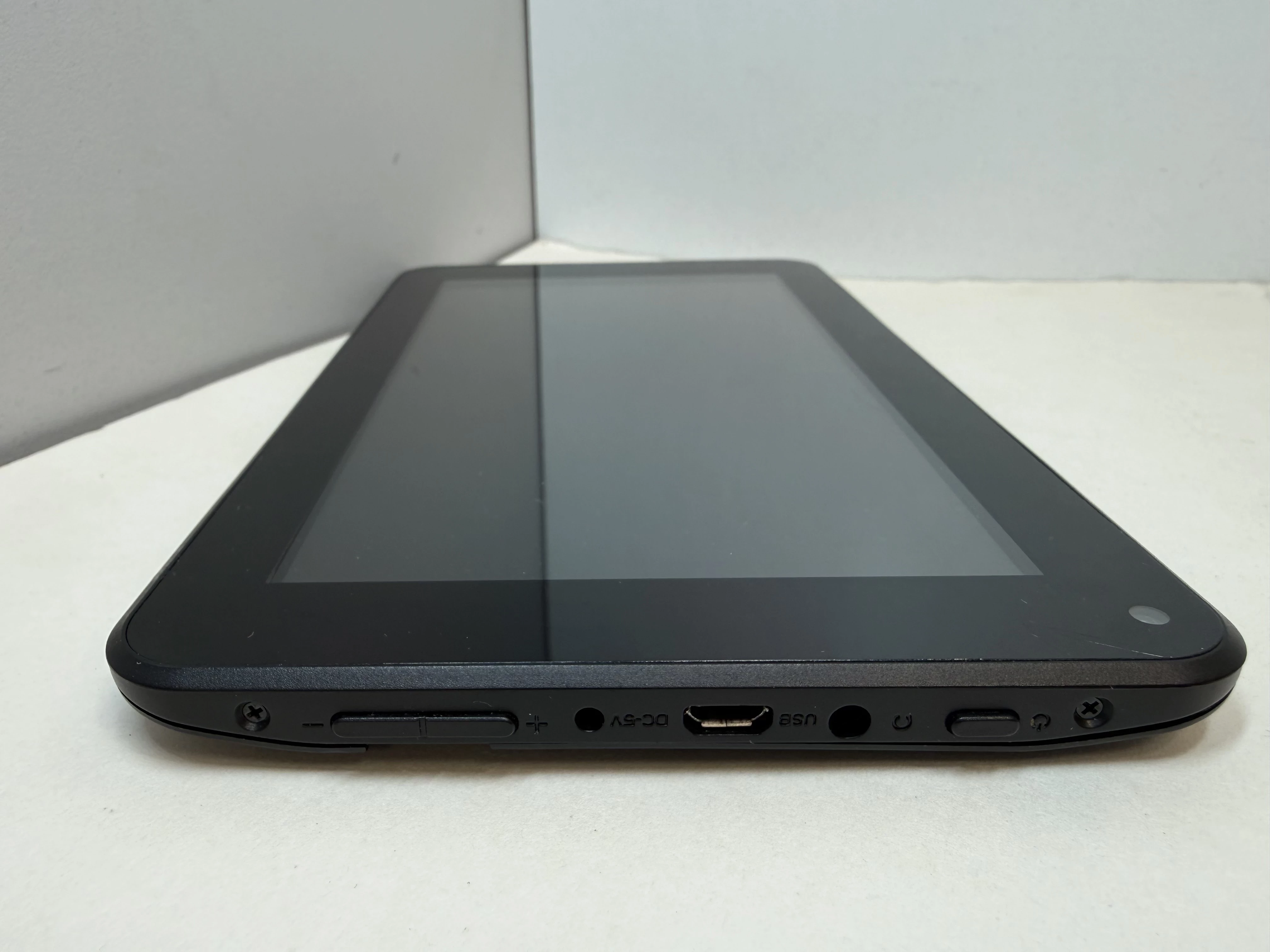 tablet-qsmart-tb700-stan-11323-2