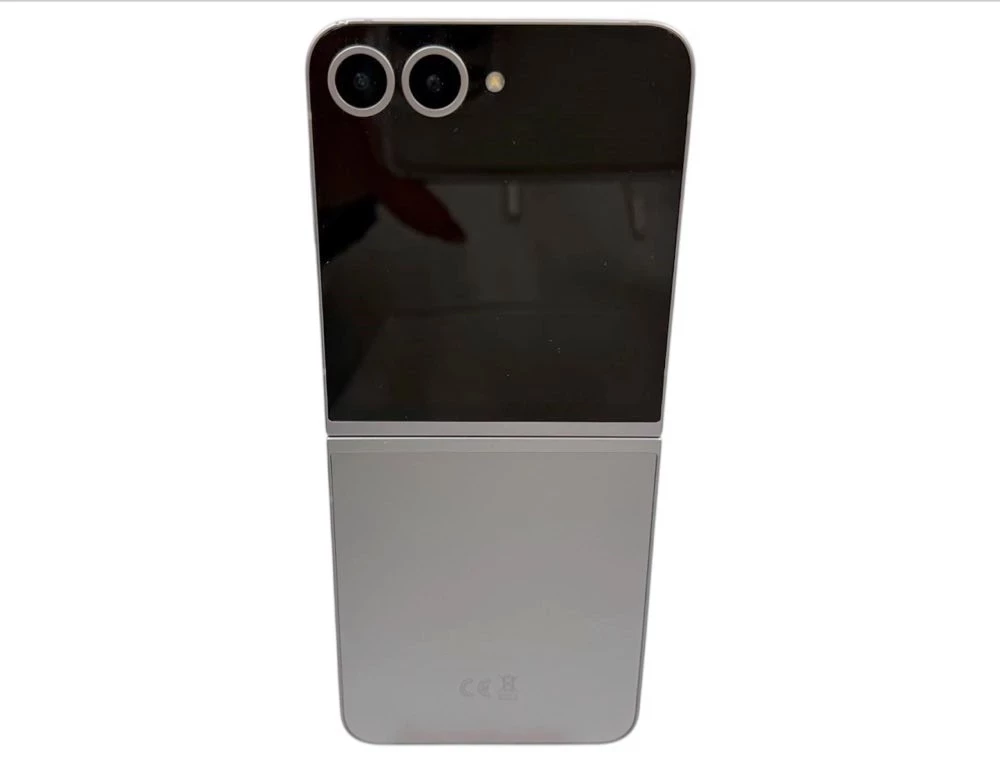 telefon-samsung-galaxy-z-flip6-512-gb-komplet-kod-producenta-sm-f741bzsheue