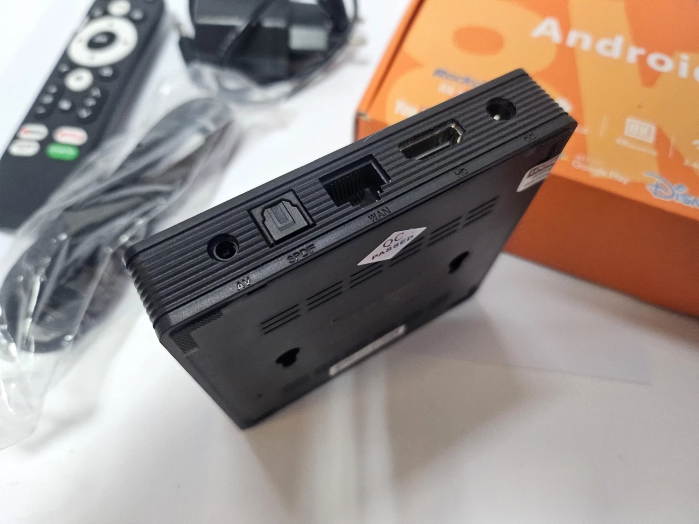 smart-tv-box-4k-wifi-bt-android-13-kod-producenta-4k-przystawka-z-androidem-13-wszystkie-apki