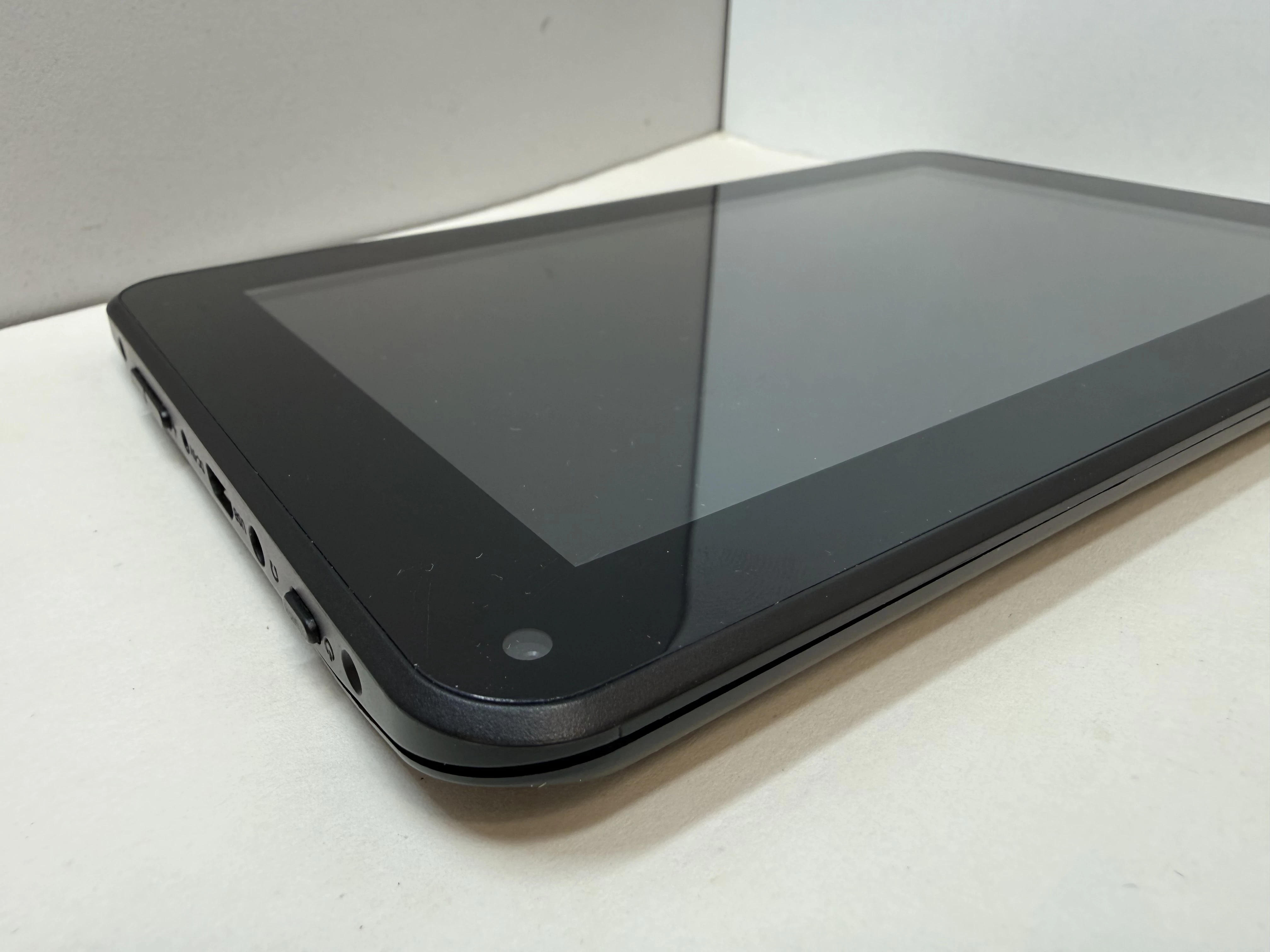 tablet-qsmart-tb700-wbudowana-pamiec-202869-214193