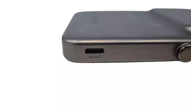 ugreen-powerbank-magnetyczny-indukcyjny-uno-pb571-5000mah-pojemnosc-akumulatora-5000