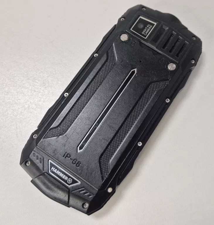 hammer-rock-64mb128mb-przekatna-ekranu-240