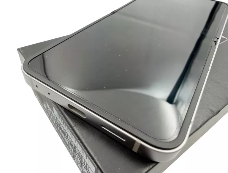 telefon-samsung-galaxy-z-flip6-512-gb-komplet-kolor-249512-1647420