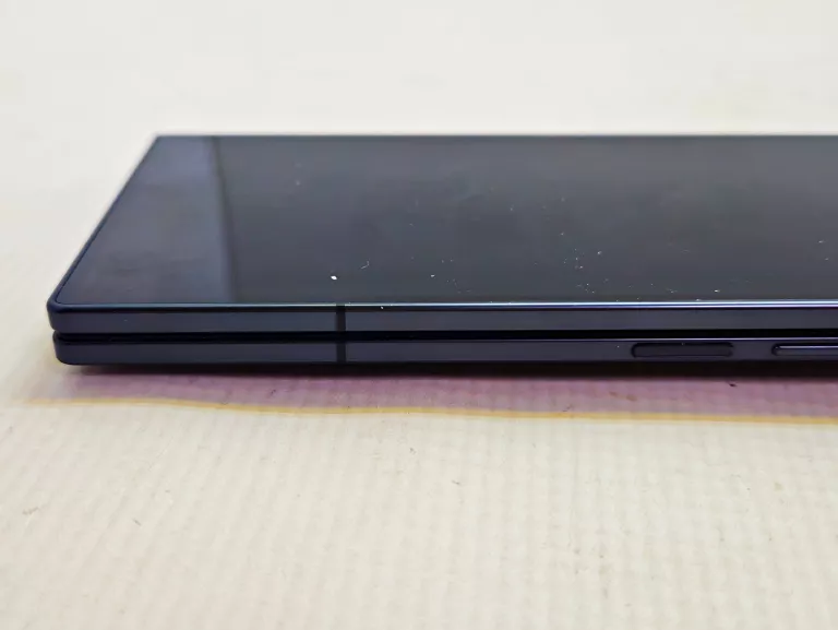 samsung-galaxy-z-fold-7-komplet-ds-51212-orange-stan-11323-2