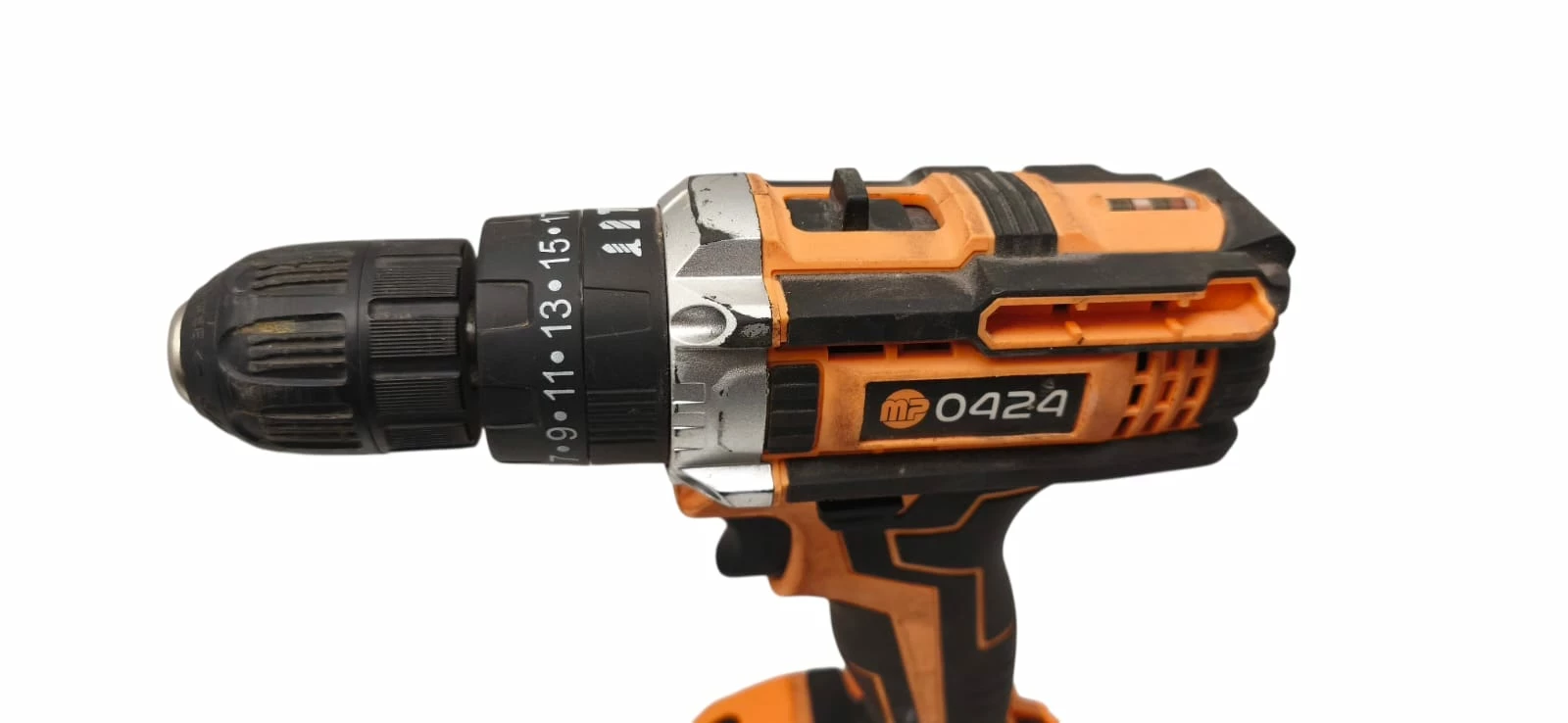 majster-wiertarko-wkretarka-mp-0424-w-walizce-komplet-pojemnosc-akumulatora-200