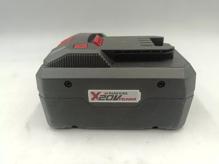 akumulator-parkside-20v-8ah-paps-208-a1-pudelko-pojemnosc-akumulatora-8