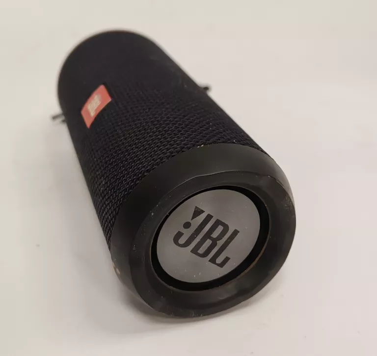 glosnik-przenosny-jbl-flip-3-zestaw-funkcje-221089-4
