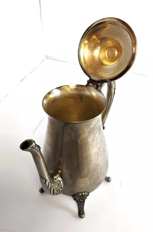 zestaw-vintage-do-kawy-i-herbaty-aleja-jana-pawla-ii-9b-reda