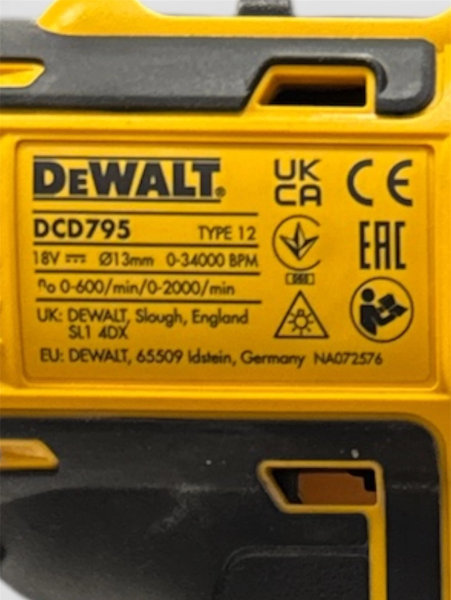 wkretarka-dewalt-dcd795-2x-aku-ladowarka-walizka-napiecie-v-128551-6