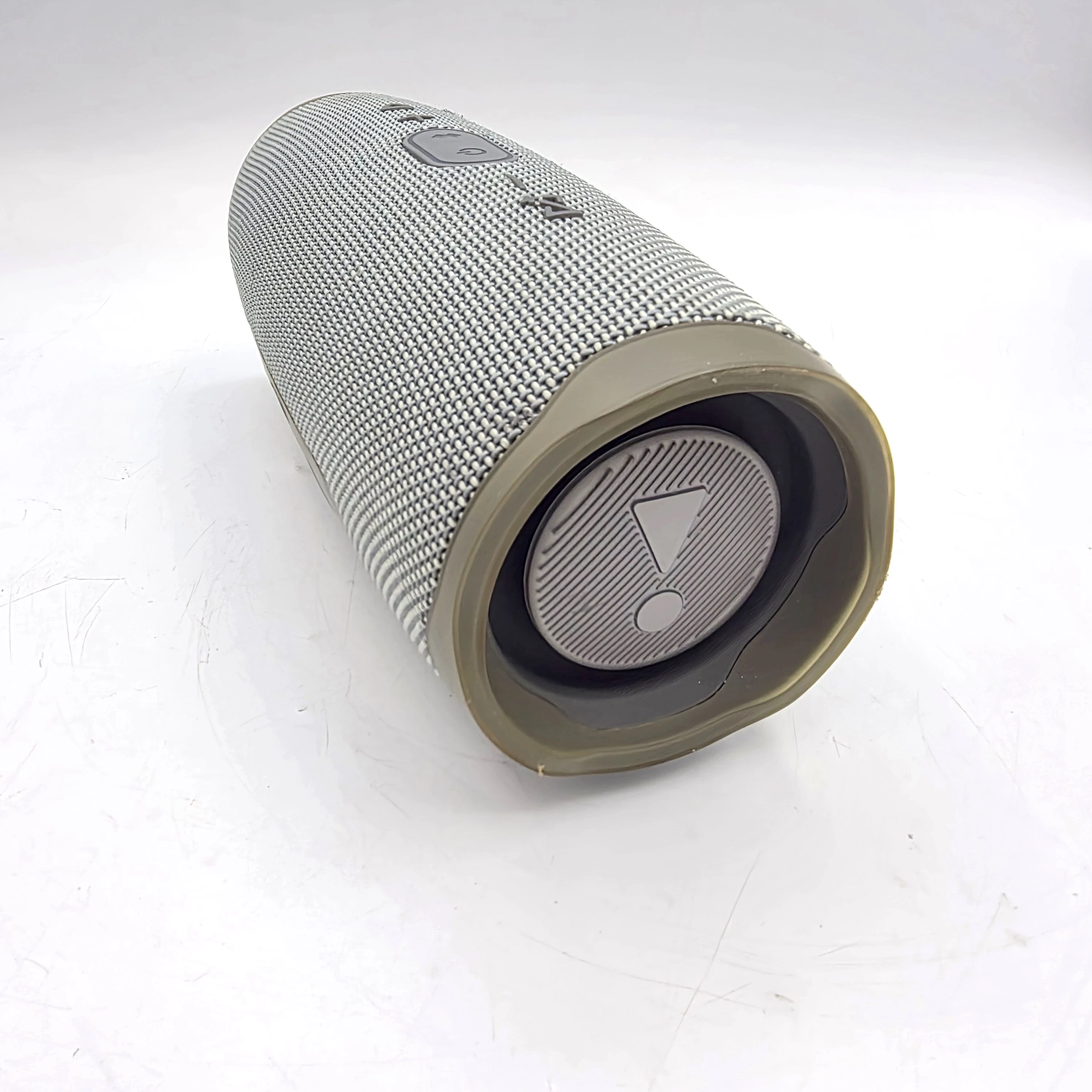 glosnik-przenosny-jbl-charge-4-funkcje-221089-4