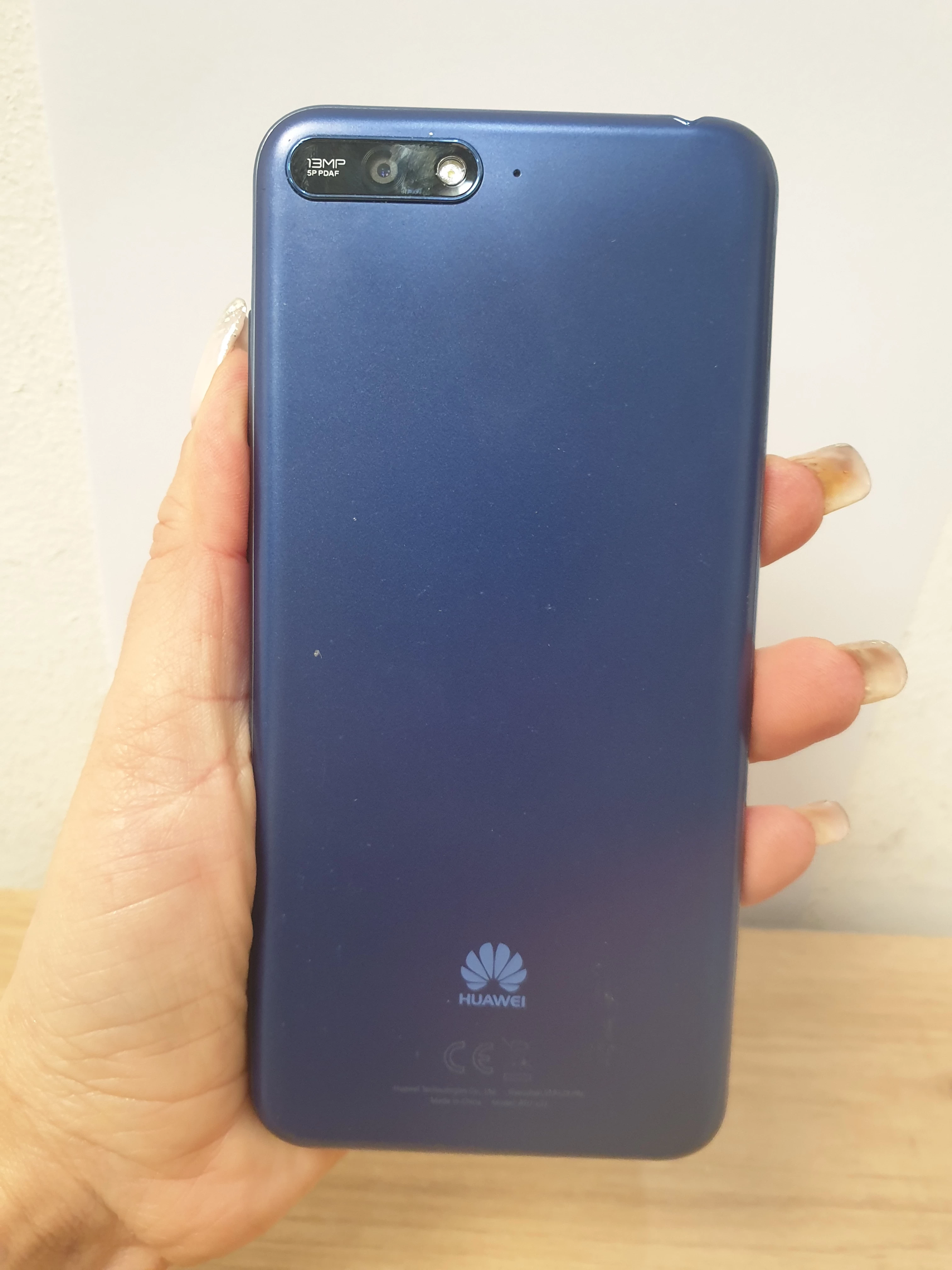 telefon-huawei-y6-2018-16gb-atu-l21-stan-11323-2