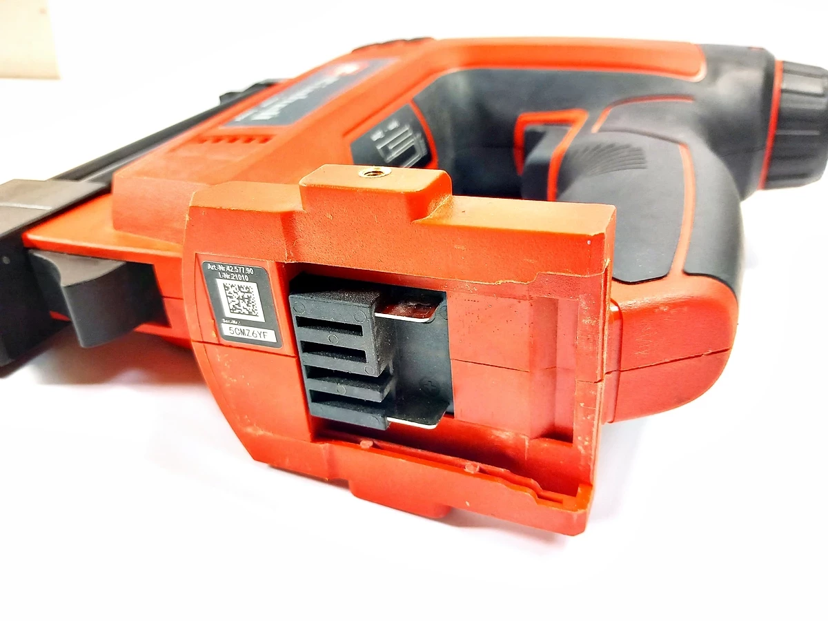 gwozdziarka-zszywacz-einhell-te-cn18-li-body-zasilanie-209202-1769478