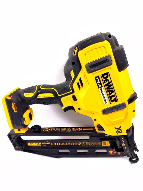 gwozdziarka-dewalt-dcn660-body-ean-gtin-5035048558393