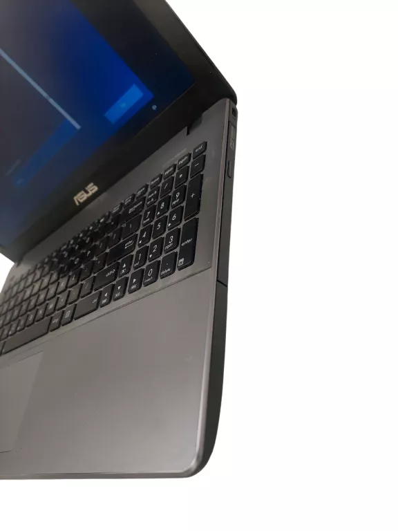 laptop-asus-x550c-156-intel-core-i3-12-gb-ram-240-gb-przekatna-ekranu-156