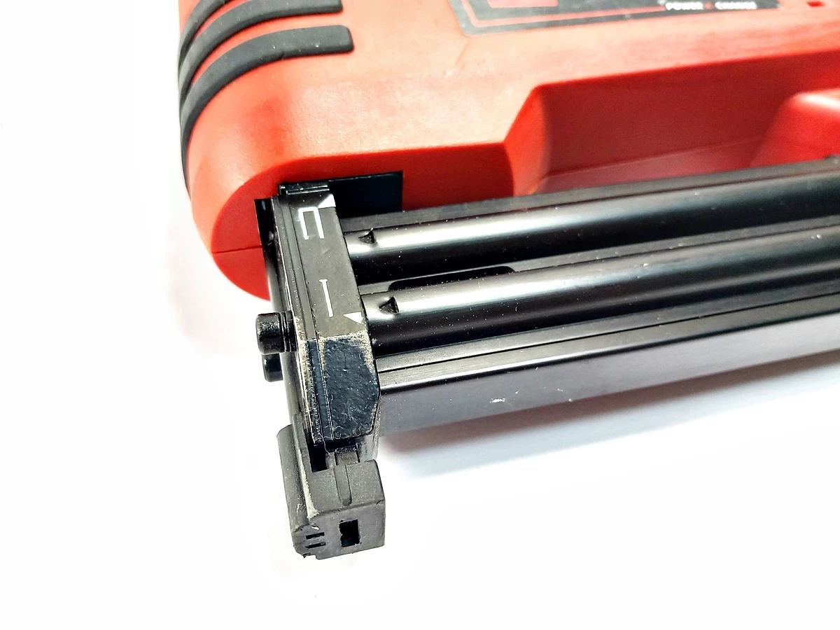 gwozdziarka-zszywacz-einhell-te-cn18-li-body-maksymalna-dlugosc-zszywek-22